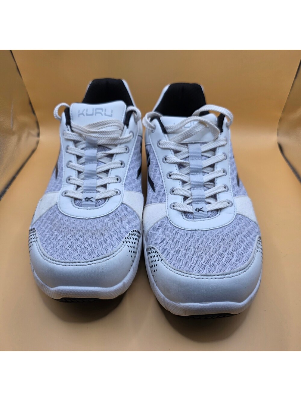 Kuru White and Gray Athletic Shoes